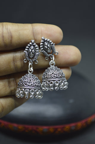 Flower Stud Kutty Jhumka