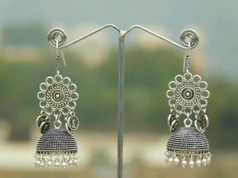 Fashionable Dancing Girl Jhumka