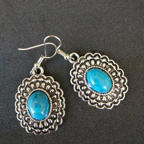 Designed Oval Border Drop Earring