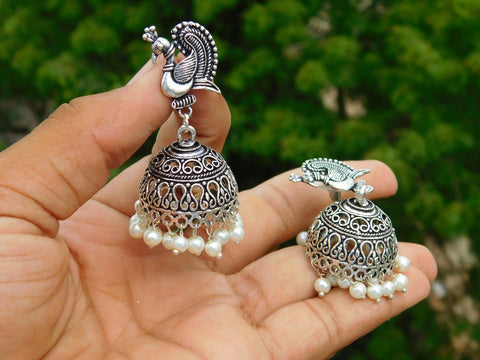 Trendy Peacock Patterned Jhumka