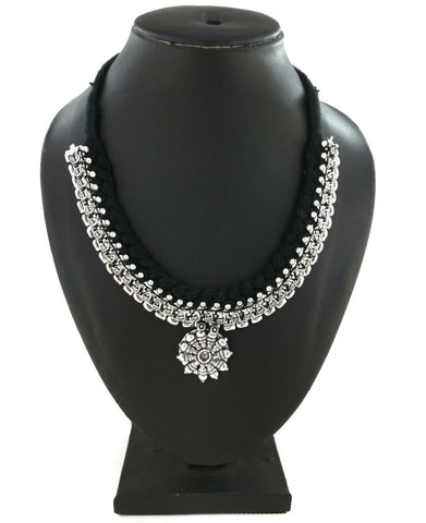 Thread Chain Necklace- Design 1