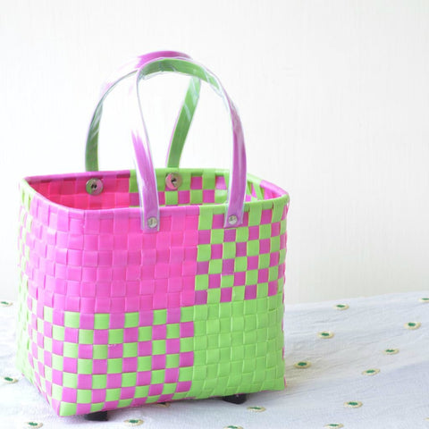 Pinky Green Checked Lunch Basket