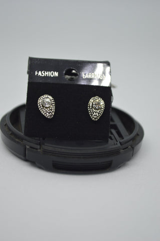 Small Stud S23