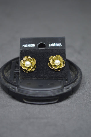 Small Stud S45